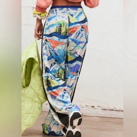 Free People Printed End Zone Pants Blue Motif $148 MSRP - Picture 3 of 12